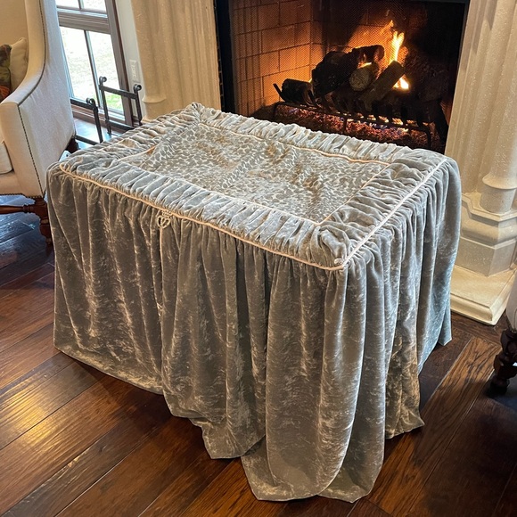 Crate Cover and Pillow Cover - Picture 4 of 15